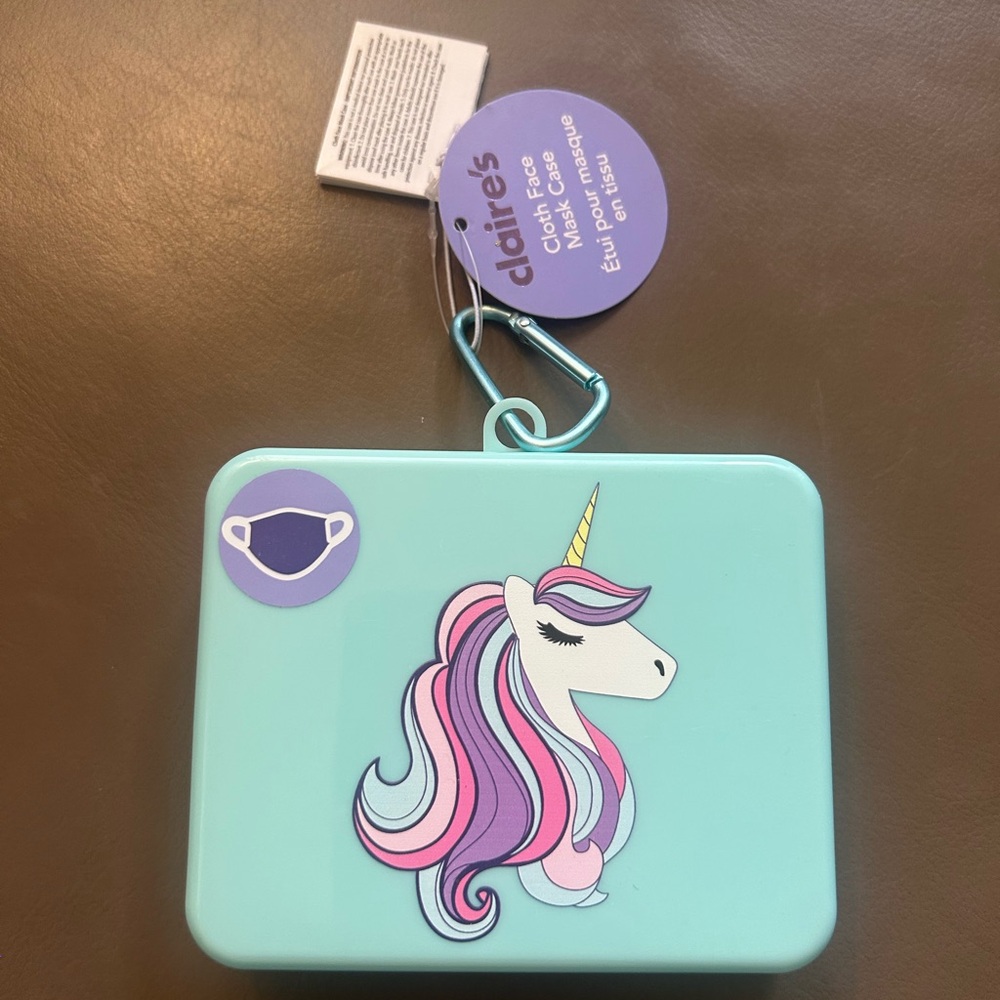 Claire's Aqua Unicorn🦄Face Mask Case